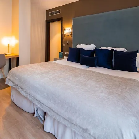 La Laguna Gran Отель 4*