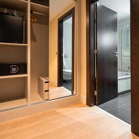 La Laguna Gran 4*