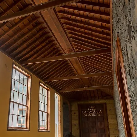 Отель La Laguna Gran