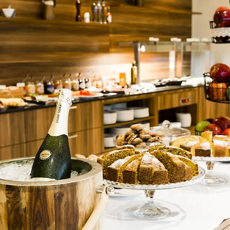 Отель Gran Сан-Кристобаль-де-Ла-Лагуна